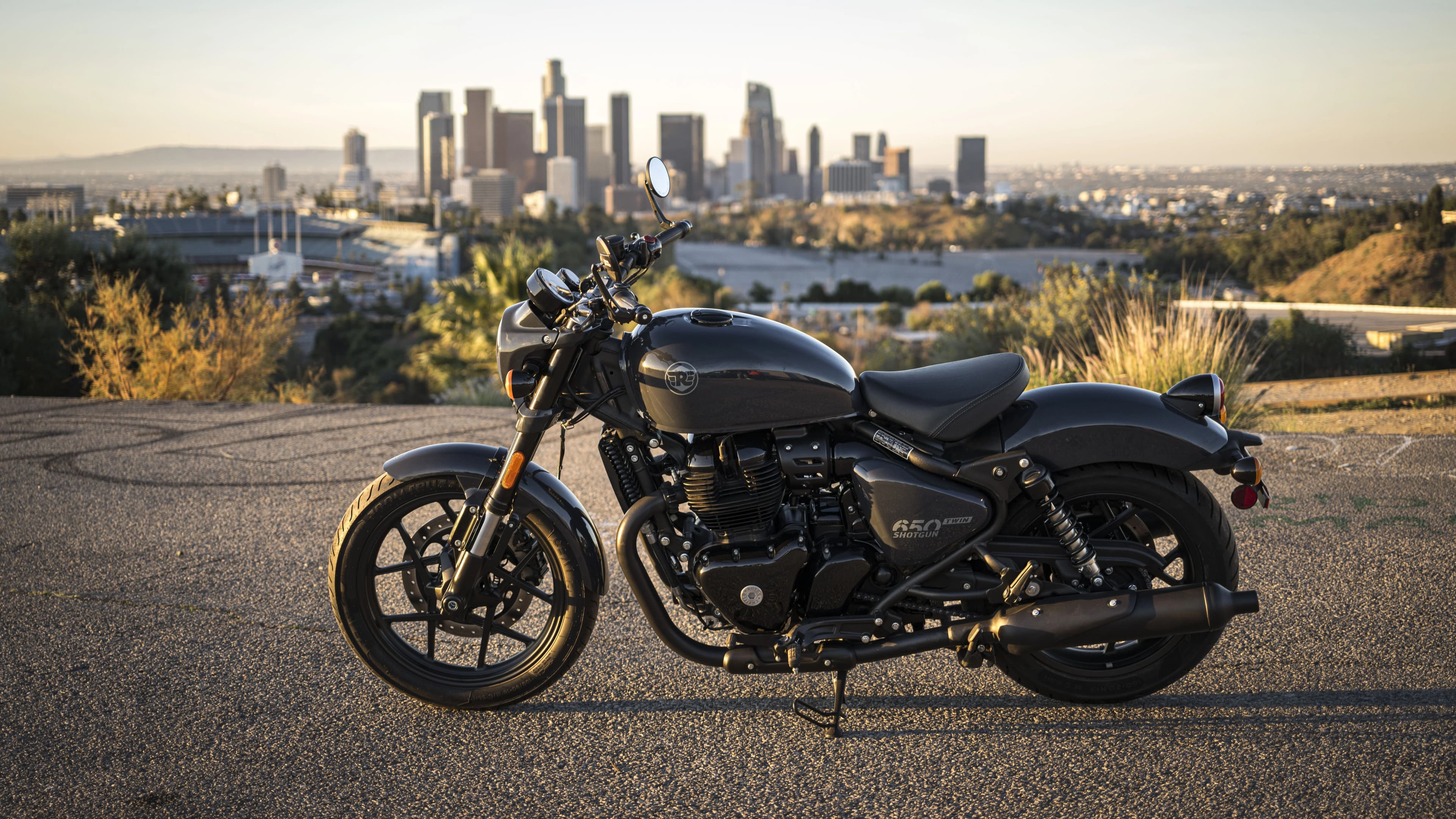 Royal Enfield Shotgun 650 : le tarif métropole arrive à La Réunion